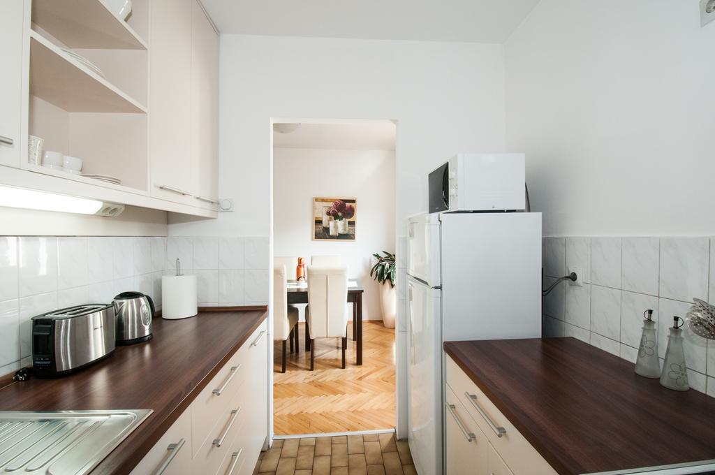 Sensitive Apartment Belgrade Exterior photo
